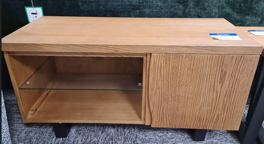 TV Units I Clearance