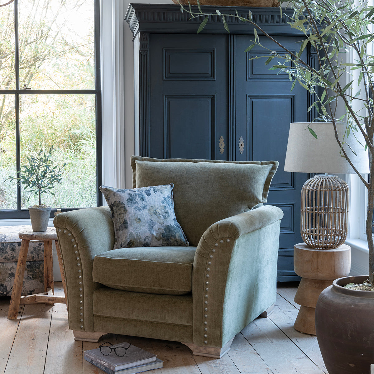Evesham Sofa Range