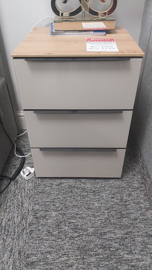 Includo 3 Drawer Bedside | Clearance