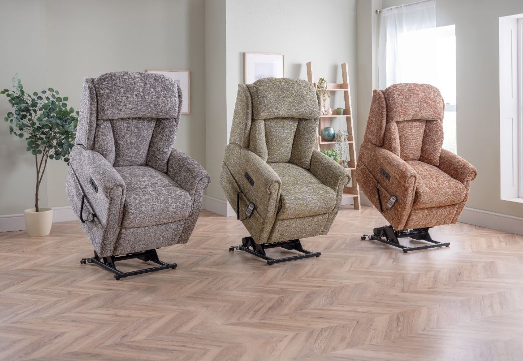 Ashfield Sofa & Recliner Collection