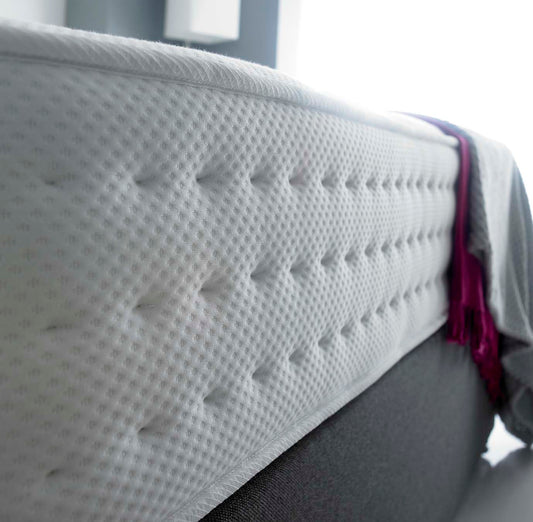 Bliss 2000 Clearance Bed [5'0" King]