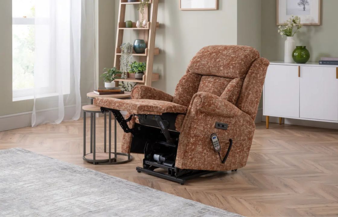 Ashfield Sofa & Recliner Collection